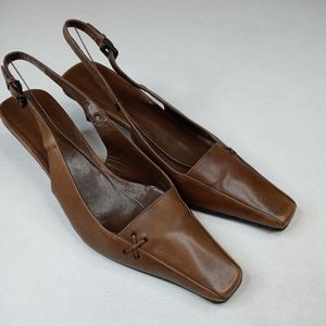 Gucci women's mocha brown leather slingback pumps